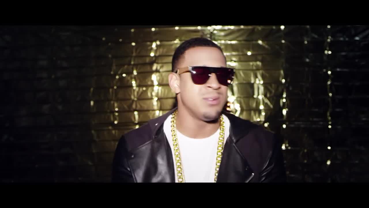 Brandon Beal Christopher Twerk It Like Miley